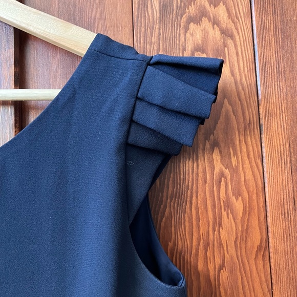 Navy open back top - Picture 6 of 6